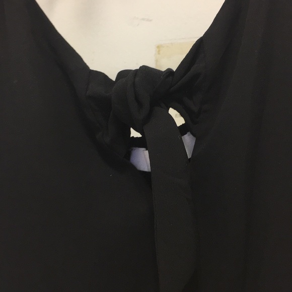 Black Francesca’s  romper - Picture 3 of 3